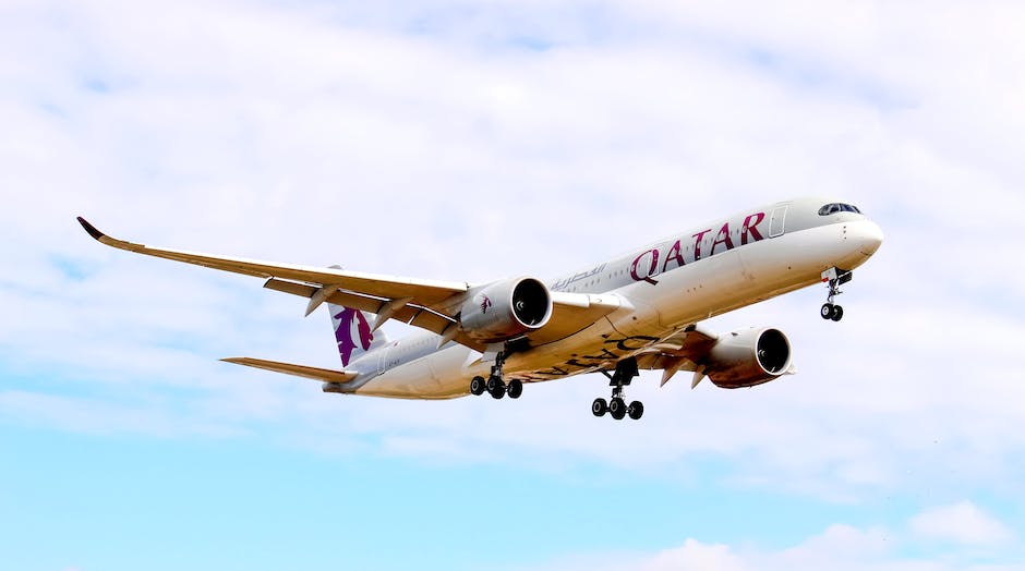 Qatar Airways vs Etihad Airways